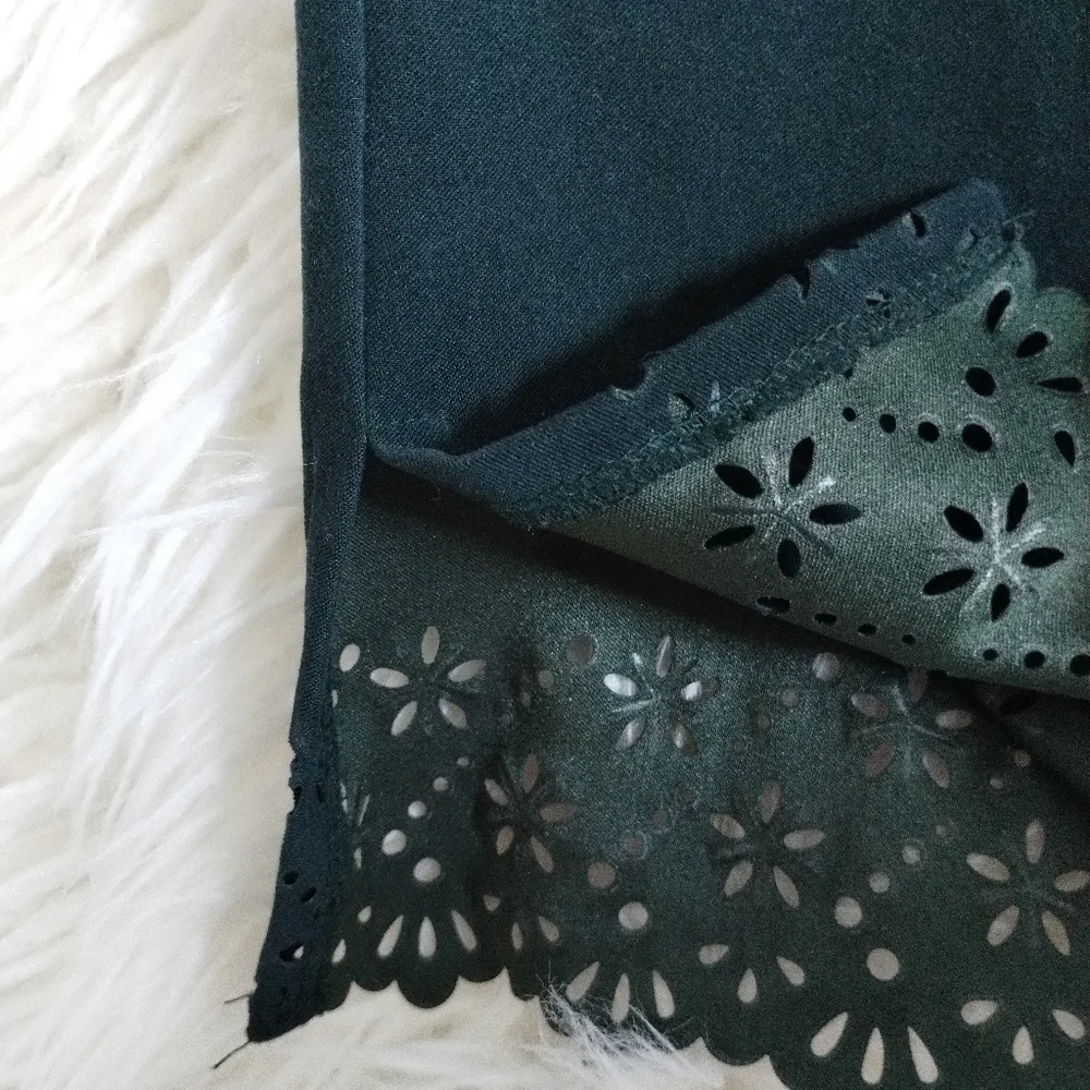 Venezia Skirt Cutout Hem Plus Size 22 Green Scalloped - Picture 5 of 7